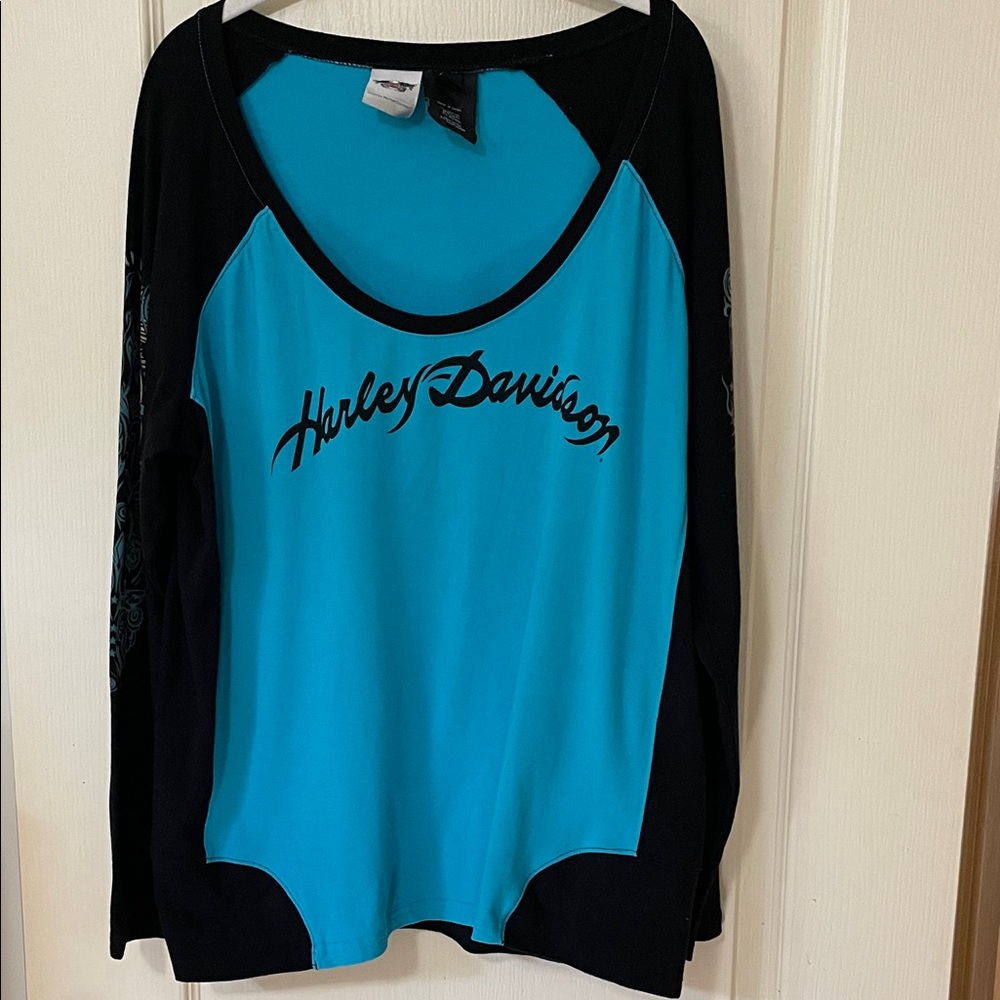 Harley-Davidson Teal and Black Long Sleeve Raglan Top